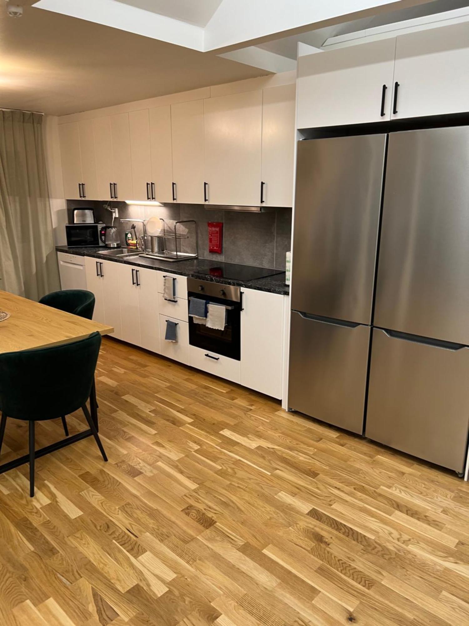 Noah Longstay Apartment Västerås Екстериор снимка