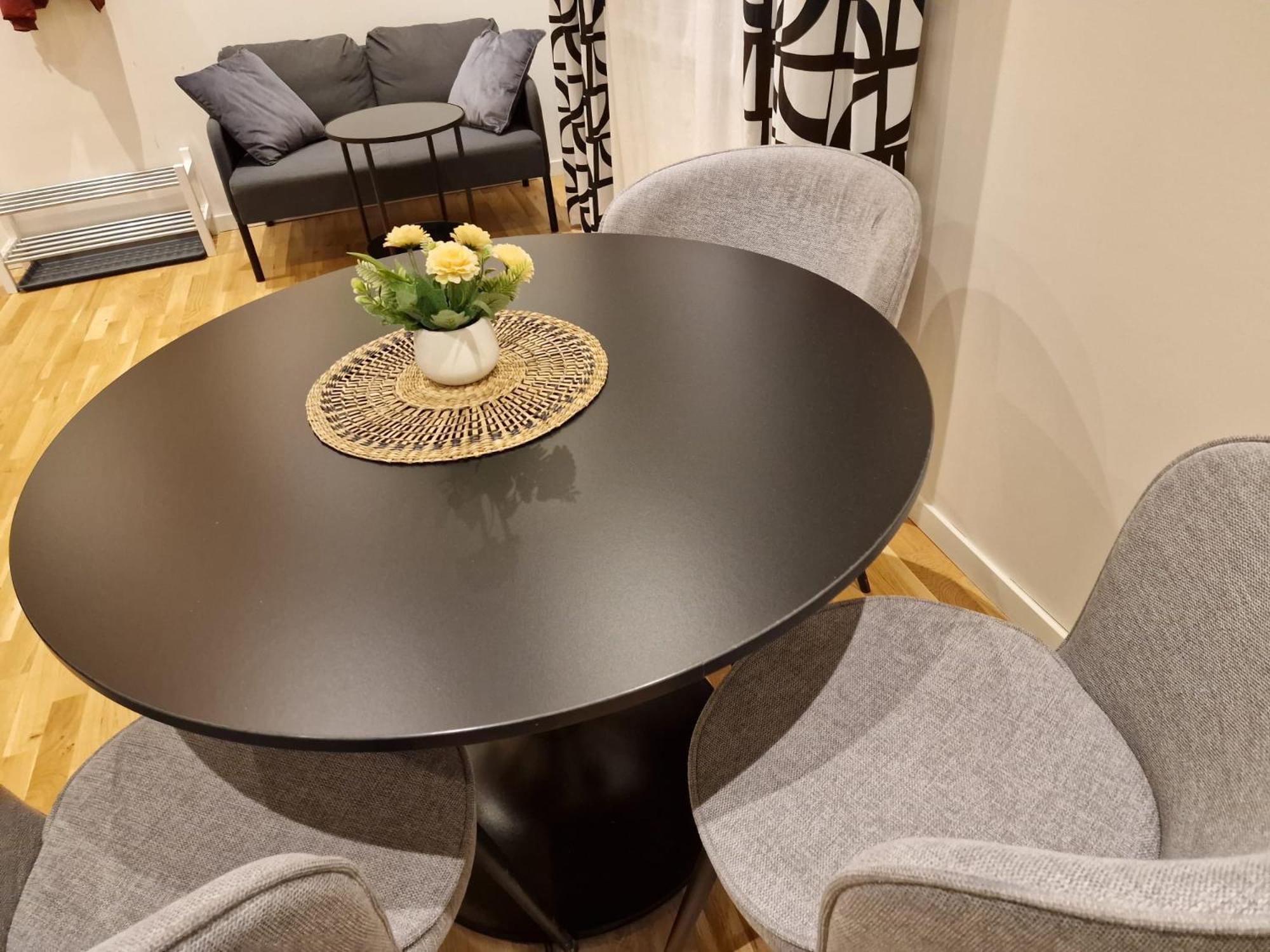 Noah Longstay Apartment Västerås Екстериор снимка