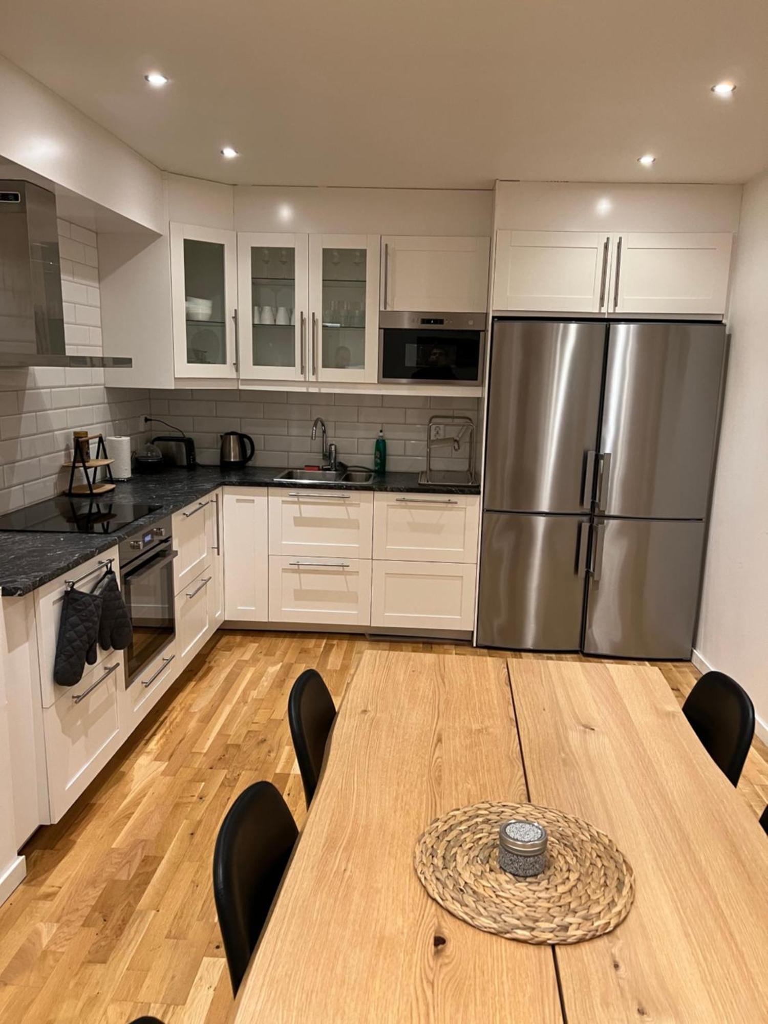 Noah Longstay Apartment Västerås Екстериор снимка